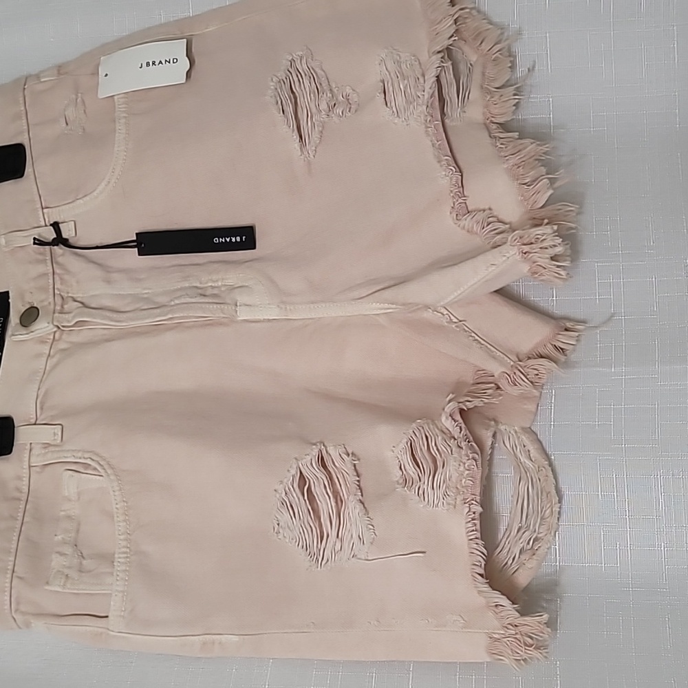 NWT J Brand Ivy High Rise Distressed Shorts Coquette Size 29 - Picture 7 of 10